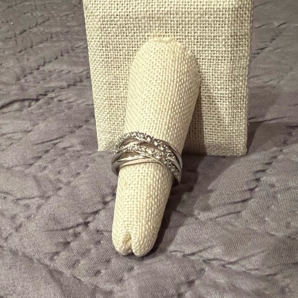 Cubic Zirconia Fashion Ring - Picture 2 of 8